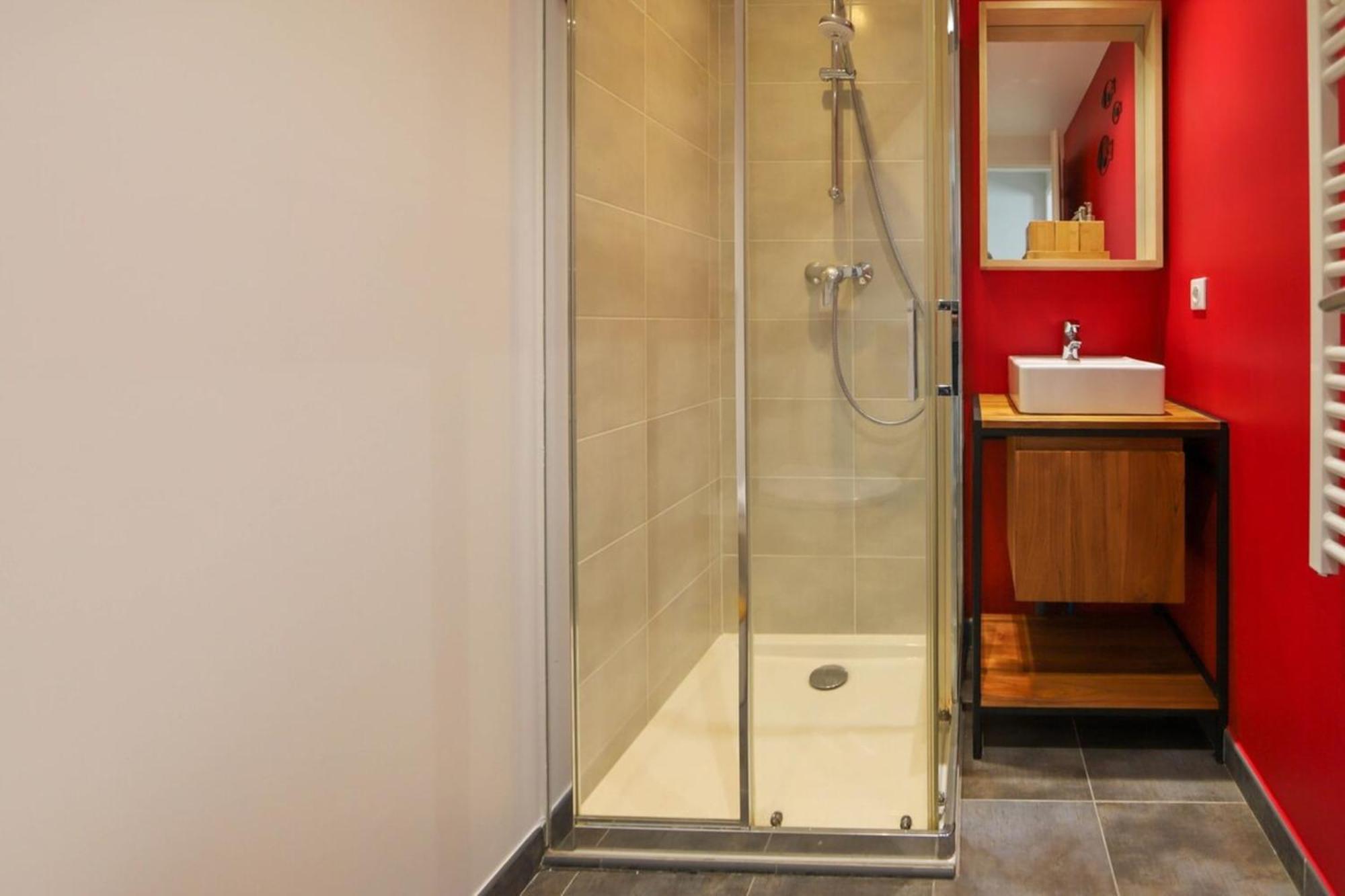 A L'Aventure ! Joli T2 Avec Balcon Centre Ville アヌシー エクステリア 写真