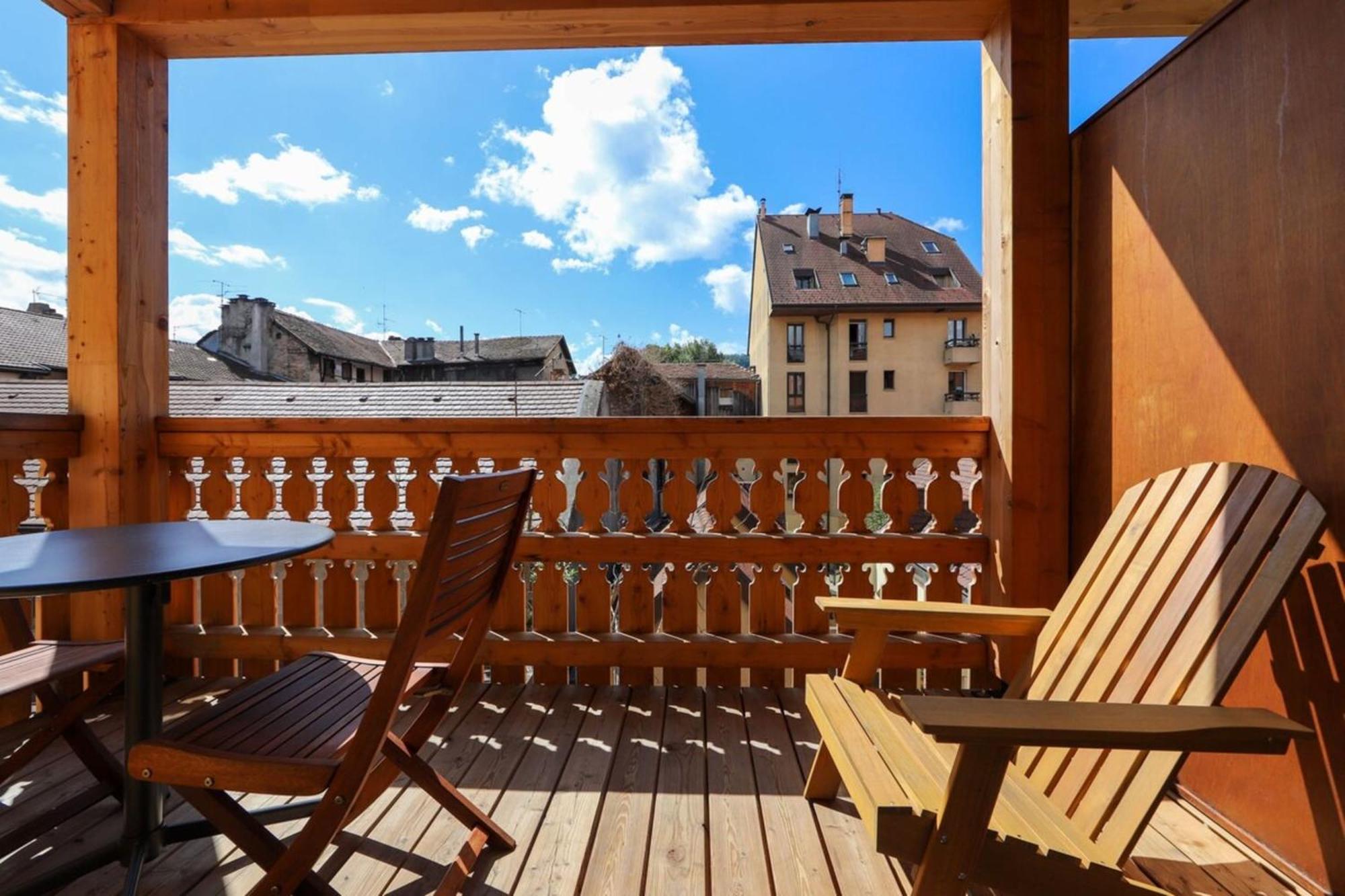 A L'Aventure ! Joli T2 Avec Balcon Centre Ville アヌシー エクステリア 写真